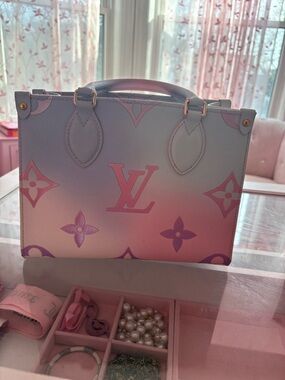 LVPink Lavender Gradient OnTheGo Satchel
